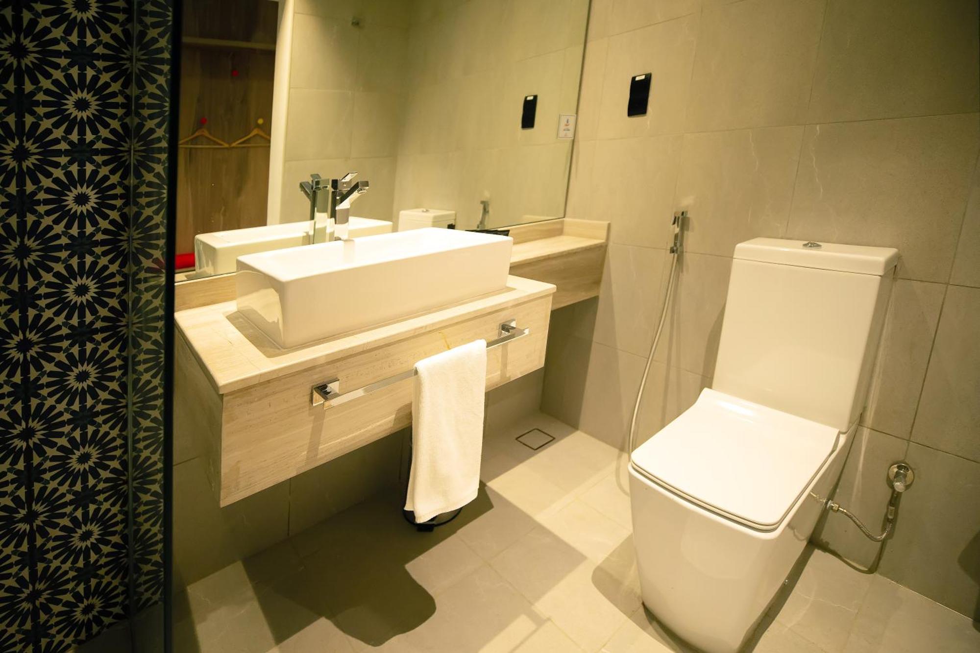 Kingsgate Canal Hotel By Millennium Dubai Camera foto